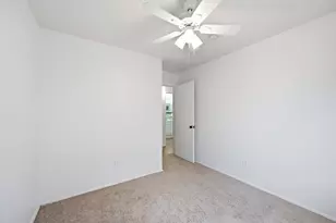 4018 Darlinghurst Dr, Houston, TX 77045 - Photo 23