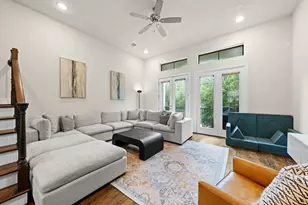 1208 W Dallas St, Houston, TX 77019 - Photo 9