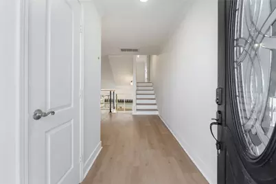 5 Tiki Circle, Tiki Island, TX 77554 - Photo 3