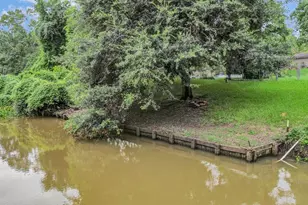 115 Southern Oaks Dr, Lake Jackson, TX 77566 - Photo 41