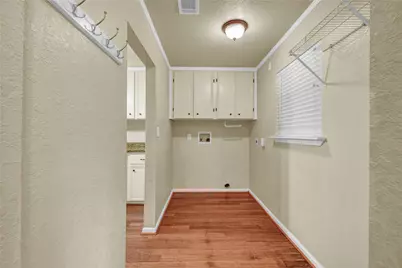 115 Southern Oaks Drive, Lake Jackson, TX 77566 - Photo 15