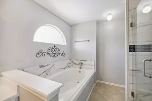 13710 Klamath Falls Dr, Houston, TX 77041 - Photo 23