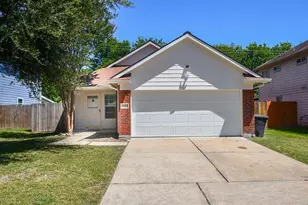 6306 Spruce Manor Ln, Houston, TX 77085 - Photo 1