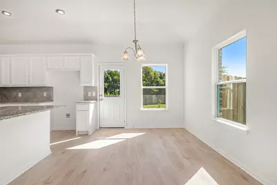 12351 Pecan Drive, Willis, TX 77318 - Photo 7