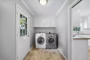 9310 Woodmeadow St, Houston, TX 77025 - Photo 19