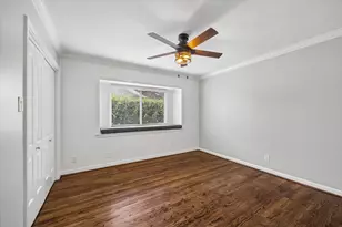 9310 Woodmeadow St, Houston, TX 77025 - Photo 15