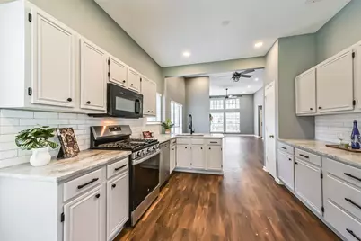 3130 Lake Breeze Lane, Crosby, TX 77532 - Photo 9