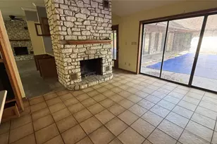 246 Rosanky, Livingston, TX 77351 - Photo 9