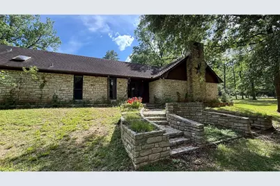 246 Rosanky, Livingston, TX 77351 - Photo 1