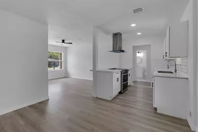 3219 Brea Crest St, Houston, TX 77093 - Photo 11