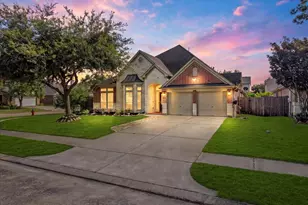 6103 Castle Peak Ln, League City, TX 77573 - Photo 1