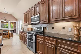 6103 Castle Peak Ln, League City, TX 77573 - Photo 25