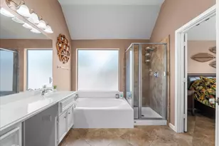 6103 Castle Peak Ln, League City, TX 77573 - Photo 29