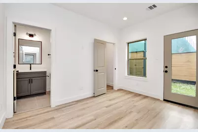 2335 Eagle St, Houston, TX 77004 - Photo 7