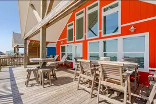 980 Bay St, Gilchrist, TX 77617 - Photo 25