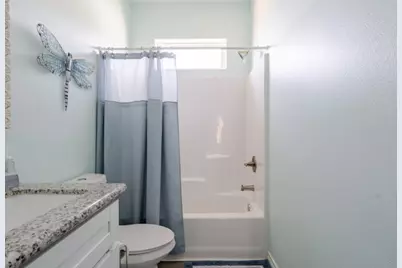 980 Bay Street, Gilchrist, TX 77617 - Photo 25