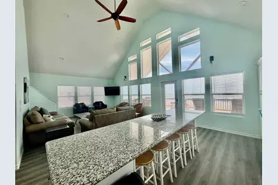 980 Bay Street, Gilchrist, TX 77617 - Photo 11