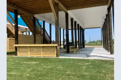 980 Bay Street, Gilchrist, TX 77617 - Photo 5