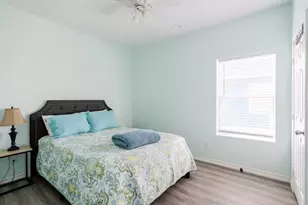 980 Bay St, Gilchrist, TX 77617 - Photo 29