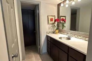 3300 Yorktown St, Houston, TX 77056 - Photo 5