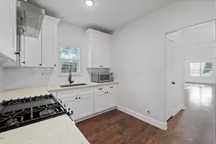 2 Jenkins St, Houston, TX 77003 - Photo 5