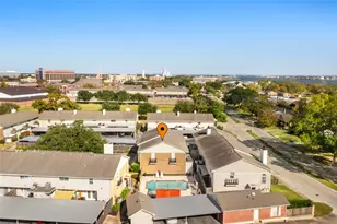 18214 Heritage Ln, Nassau Bay, TX 77058 - Photo 23