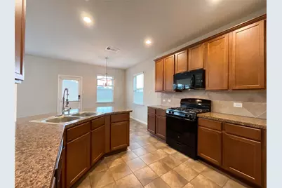 10310 Lake Huron Drive, Humble, TX 77396 - Photo 9