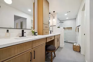 14151 Lost Meadow Ln, Houston, TX 77079 - Photo 23