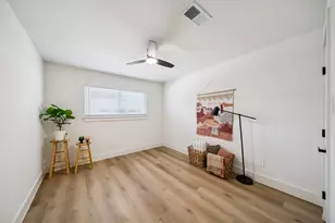 14151 Lost Meadow Ln, Houston, TX 77079 - Photo 27