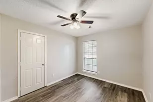 3074 County Rd 855B, Alvin, TX 77511 - Photo 25