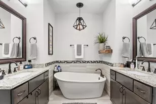 1707 Basil Branch Dr, Houston, TX 77055 - Photo 33