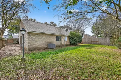 13514 Clayton Hill Drive, Houston, TX 77041 - Photo 37