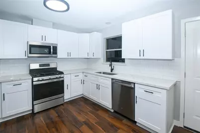 204 E 18th Street, Georgetown, TX 78626 - Photo 11
