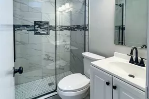 204 E 18th St, Georgetown, TX 78626 - Photo 9