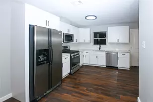 204 E 18th St, Georgetown, TX 78626 - Photo 13