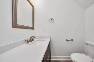 8304 S Breeze Dr, Houston, TX 77071 - Photo 11
