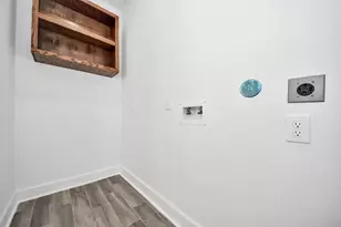 8304 S Breeze Dr, Houston, TX 77071 - Photo 21