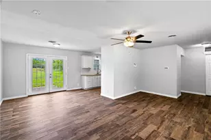 1614 Santa Fe Dr, Kingsville, TX 78363 - Photo 3