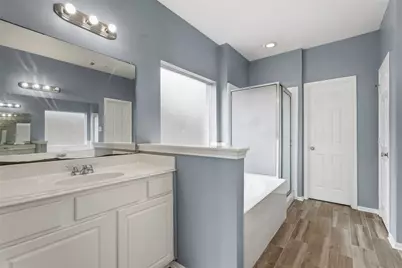 9322 Eaglewood Glen Trail, Houston, TX 77083 - Photo 19