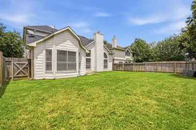9322 Eaglewood Glen Trail, Houston, TX 77083 - Photo 27