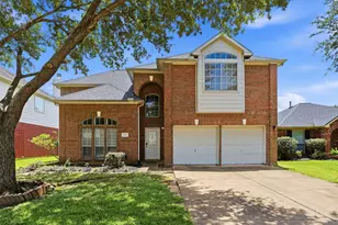9322 Eaglewood Glen Tr, Houston, TX 77083 - Photo 1