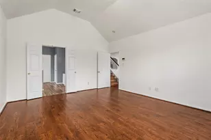 9322 Eaglewood Glen Tr, Houston, TX 77083 - Photo 17