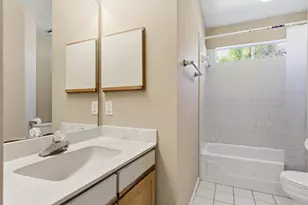 9306 Corner Oaks Ln, Houston, TX 77036 - Photo 21