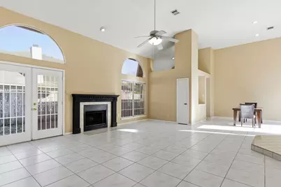 9306 Corner Oaks Lane, Houston, TX 77036 - Photo 5