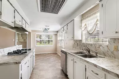 12803 Verdun Drive, Houston, TX 77049 - Photo 13