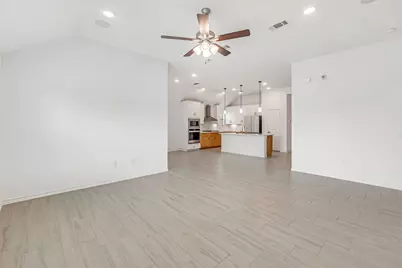 15702 Rosemary Hill Lane, Conroe, TX 77302 - Photo 9