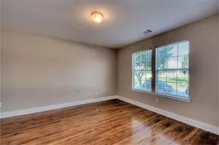 11917 Longwood Garden Way, Houston, TX 77047 - Photo 7