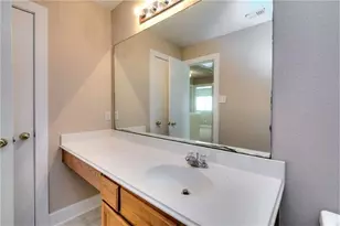11917 Longwood Garden Way, Houston, TX 77047 - Photo 19