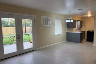 7335 Tanager St, Houston, TX 77074 - Photo 1