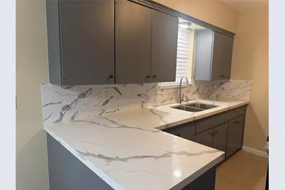 7335 Tanager Street, Houston, TX 77074 - Photo 3